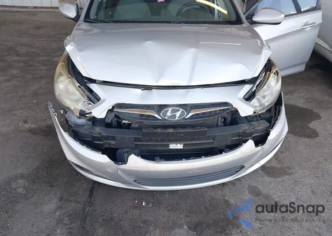 2014 Hyundai Accent Gls z USA, uszkodzony, nr VIN KMHCT4AE0EU728466